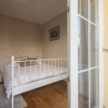 Beneta With Garage Apartamento *
